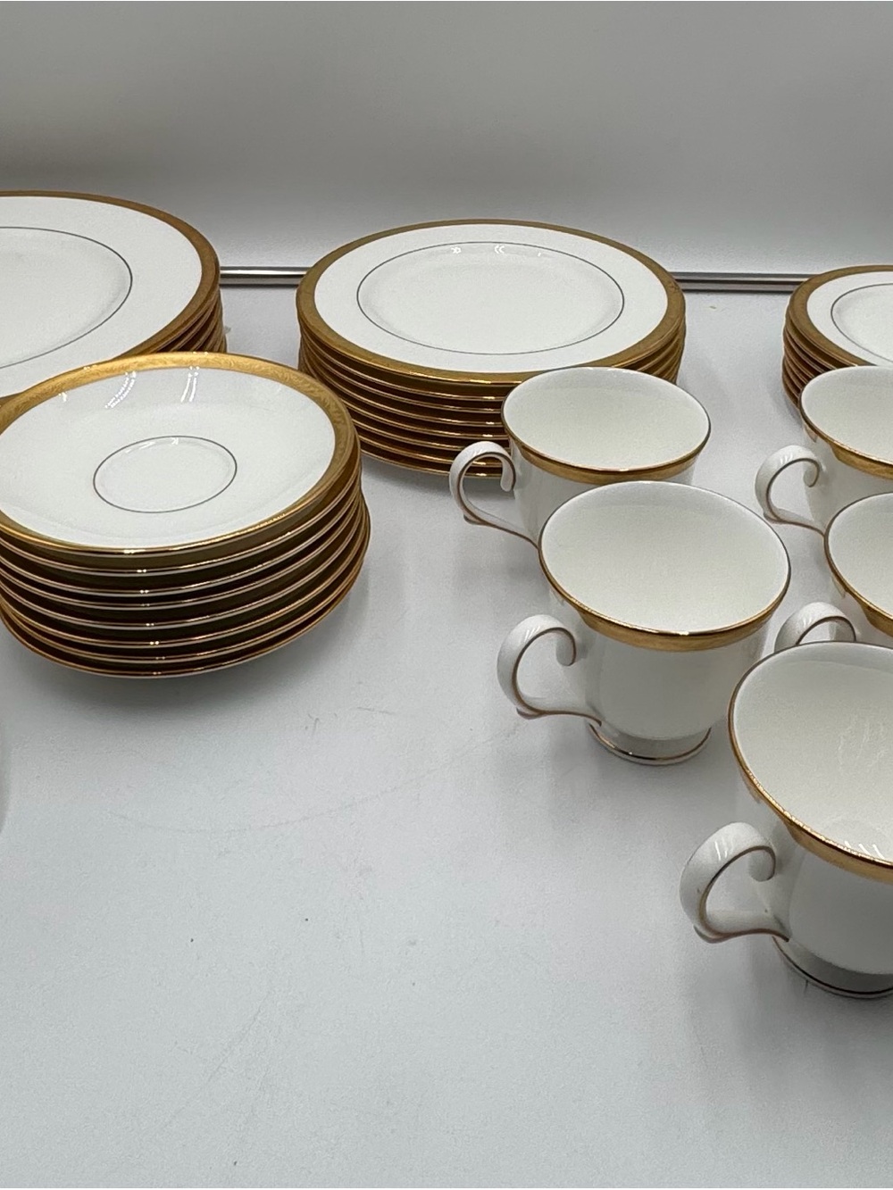 Vintage Lenox Landmark Gold Fine Bone China Dinnerware Set 37 Pc US
